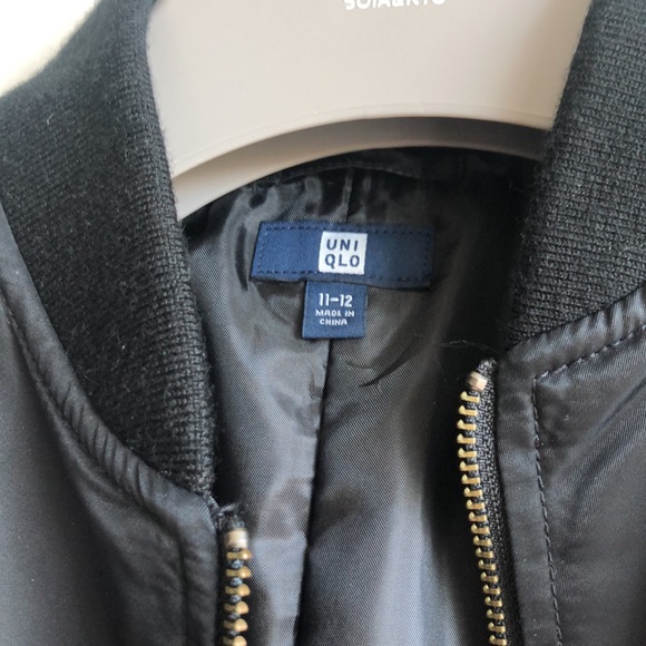 EUC Uniqlo boys jacket size 11-12 - Picture 2 of 6